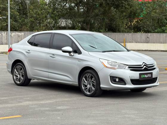 CITROËN C4 LOUNGE 1.6 EXCLUSIVE 16V TURBO GASOLINA 4P AUTOMÁTICO CITROËN C4 LOUNGE 1.6 EXCLUSIVE 16V TURBO GASOLINA 4P AUTOMÁTICO